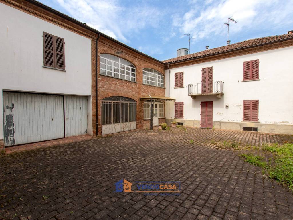 Villa a Portacomaro in Via Montà, 54 - Foto 4