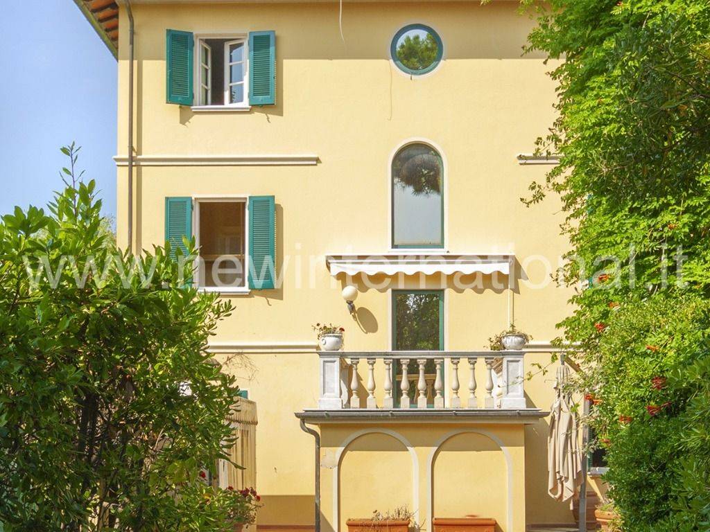 Villa a Pietrasanta in Viale Roma - Foto 5