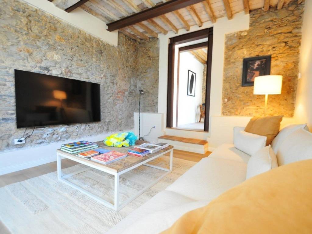 Villa a Seravezza in Via Cugnia - Foto 3