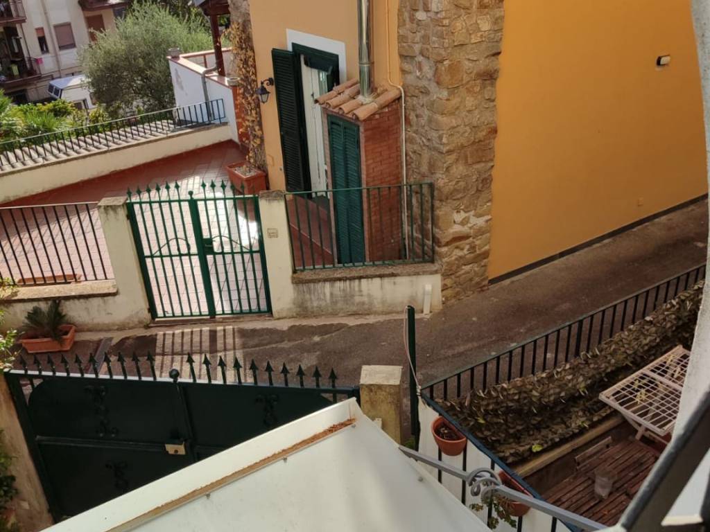 Appartamento a Salerno in Via Moscani, 4 - Foto 2