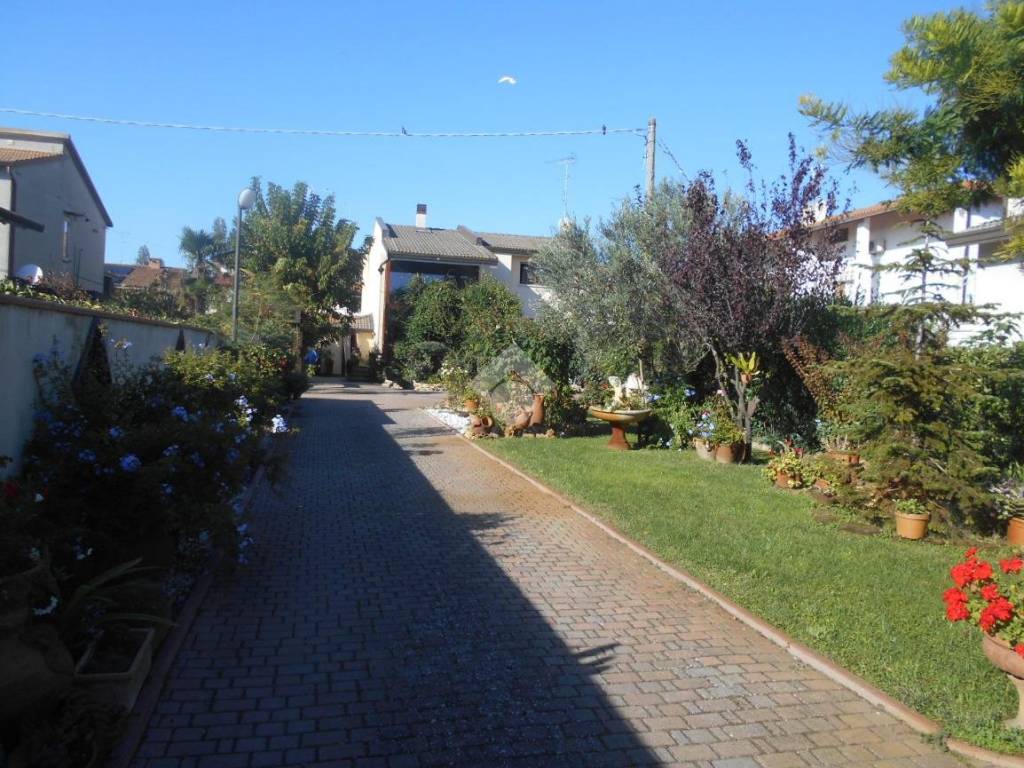 Villa a Comacchio in Via Fiume, 41 - Foto 5