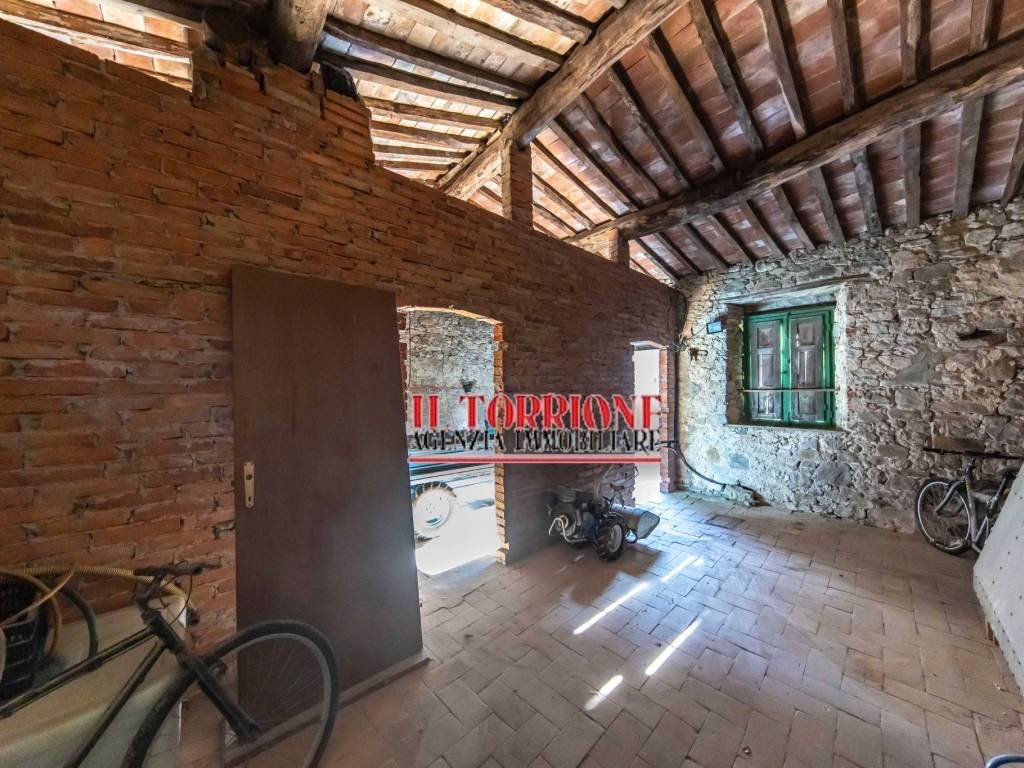 Casa indipendente a Pescia in Via di Medicina - Foto 2
