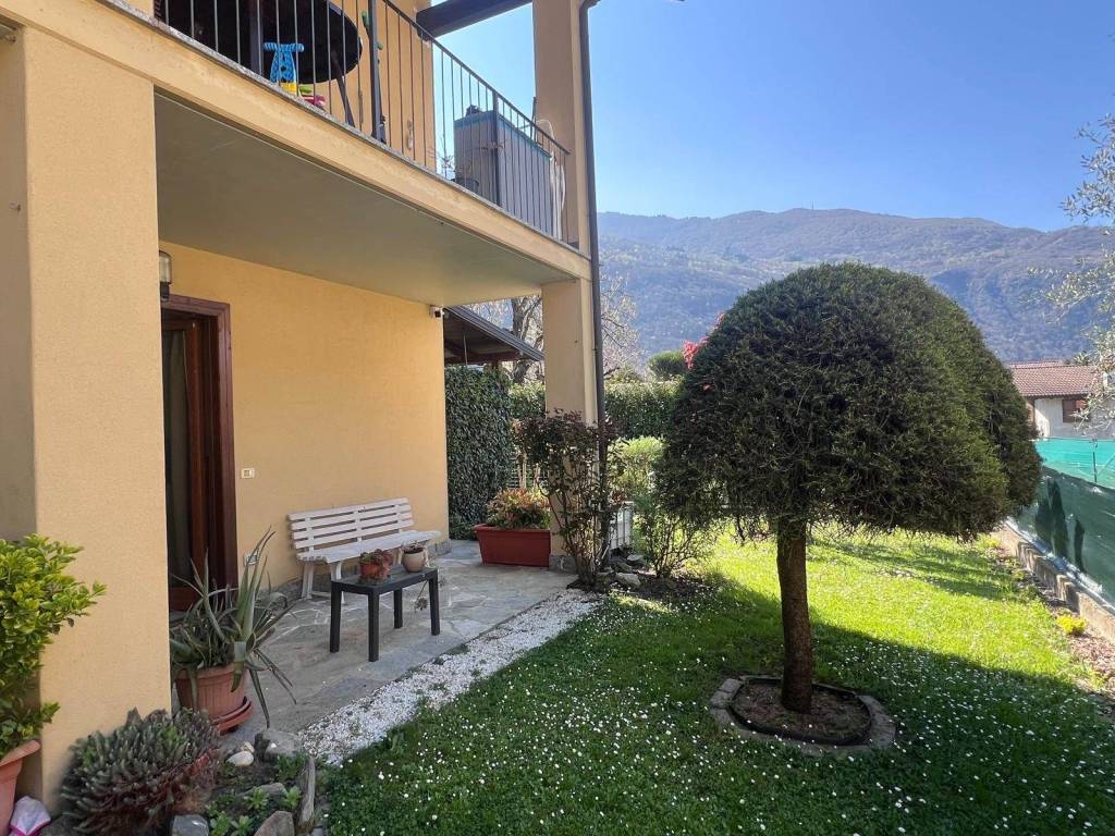 Appartamento a Colico in VIA SAN CARLO , 81 - Foto 2