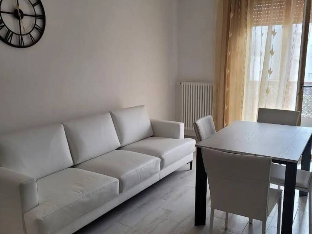 Appartamento a Luni in Area Residenziale Luni Mare Luni Mare - Foto 2