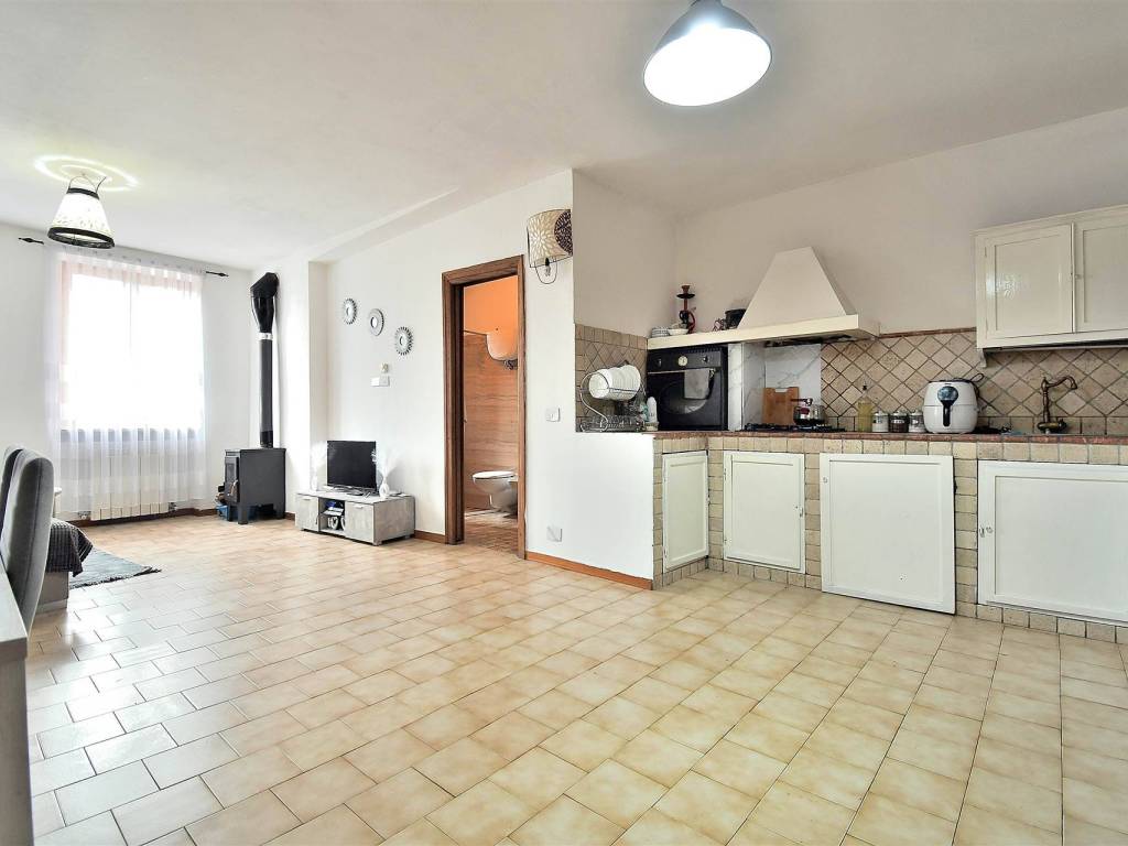 Appartamento a Monteroni d'arbia in Via Roma - Foto 4