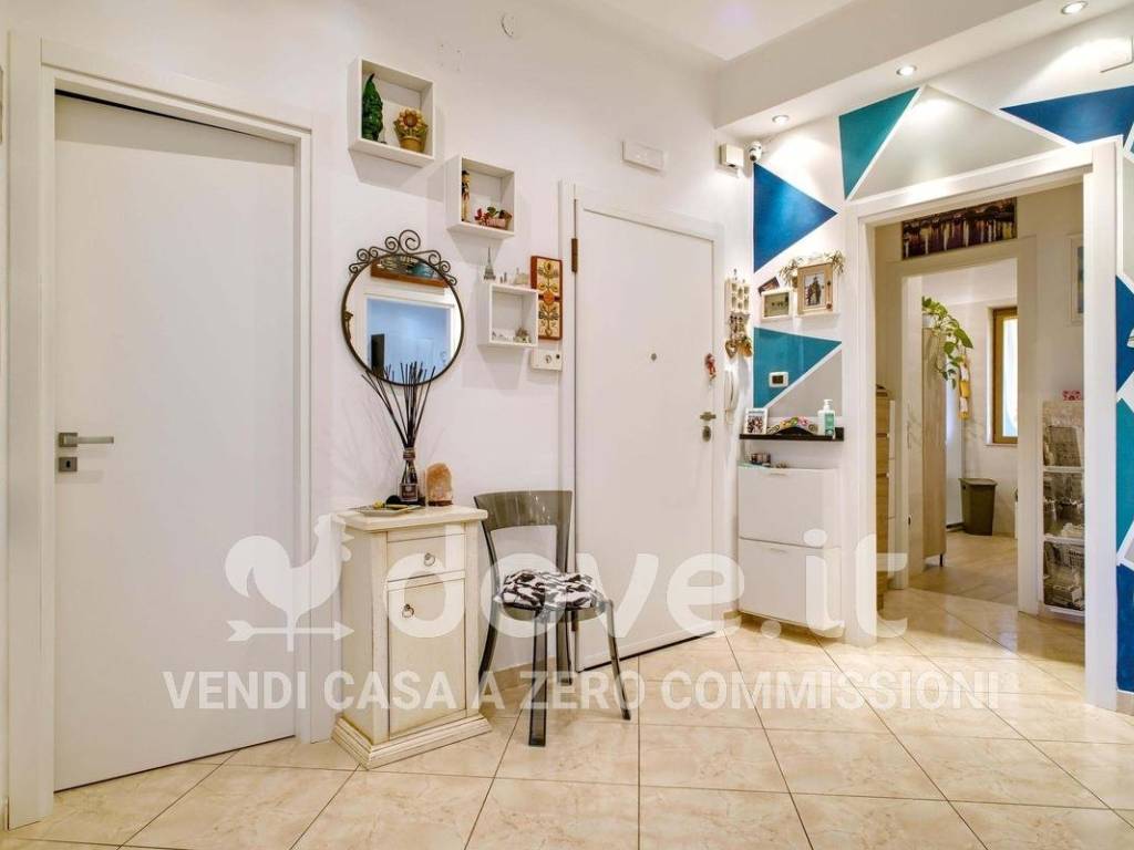 Appartamento a Taranto in Via Raimondello Orsini, 15 - Foto 4