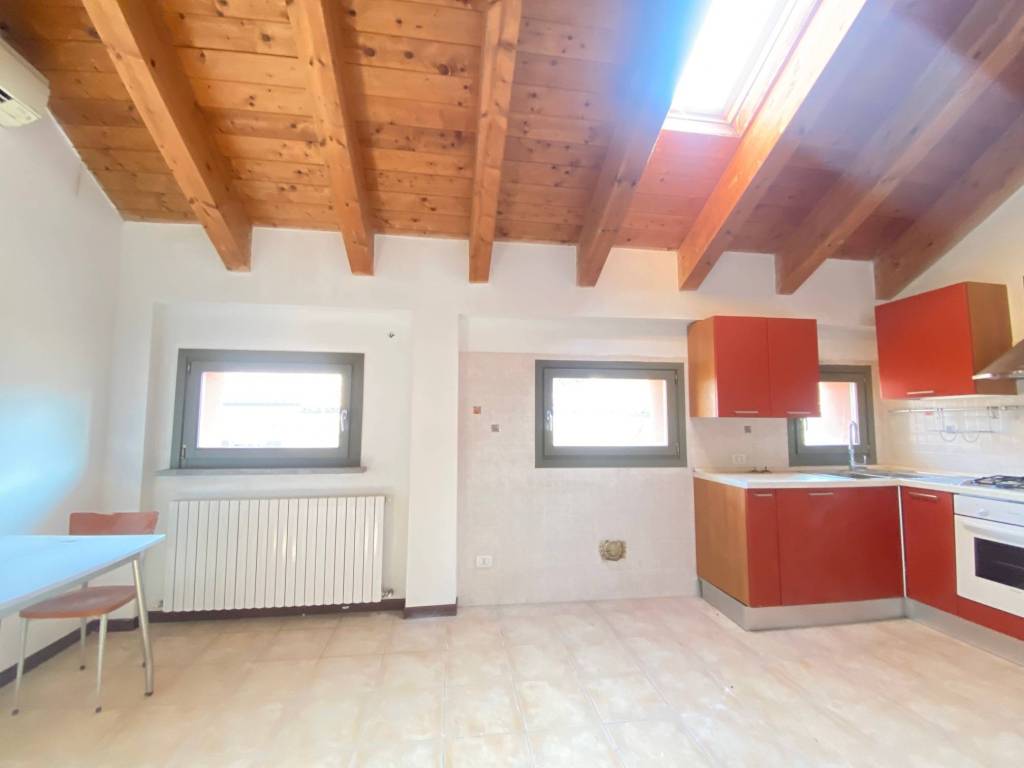 Attico / mansarda a Lodi in Via Bastioni, 9 - Foto 2