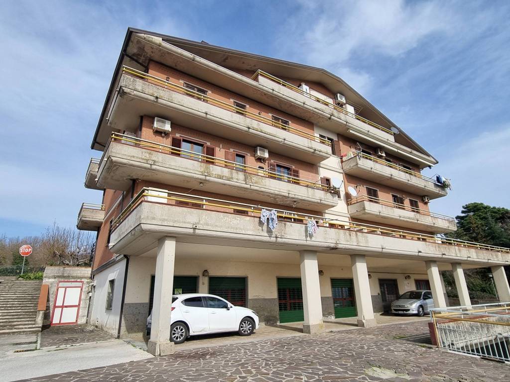 Immobile a Montemiletto in Via Luigi della Porta - Foto 2