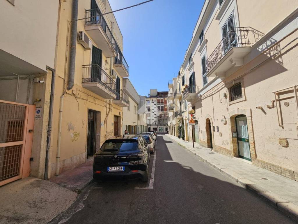 Appartamento a Matera in Via Giuseppe De Sariis - Foto 2