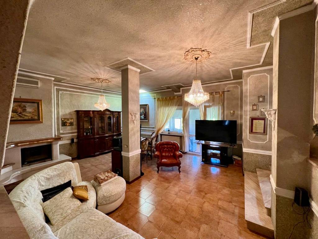 Casa indipendente a Cossato in Via Alessandro La Marmora, 27 - Foto 5