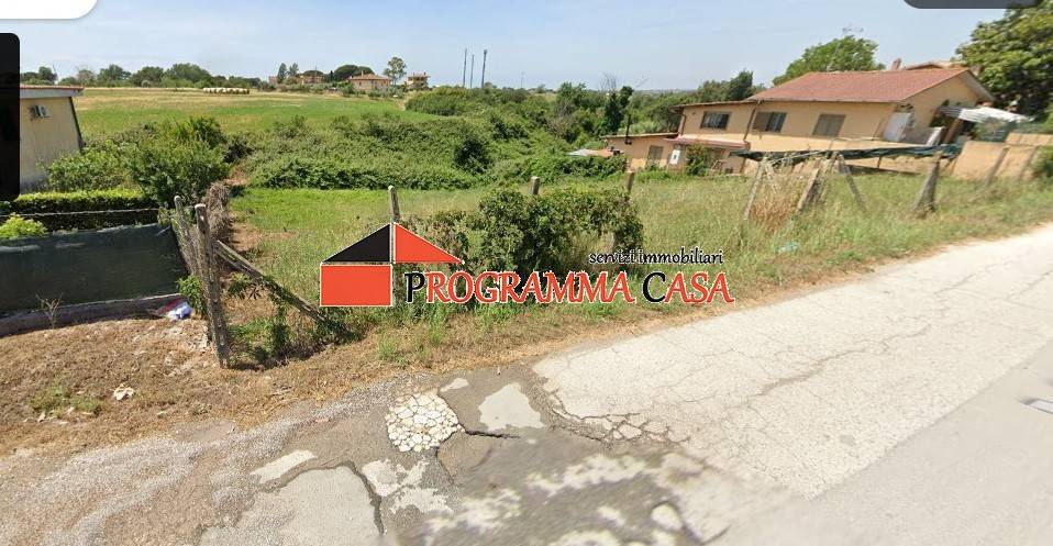 Terreno a Aprilia in Via Basento, 58 - Foto 3