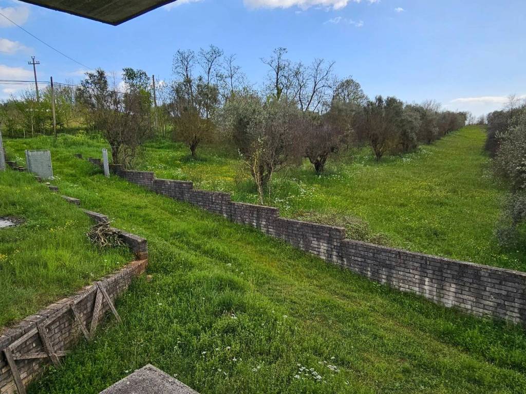 Villa a Alatri in Strada Provinciale Santa Cecilia - Foto 2