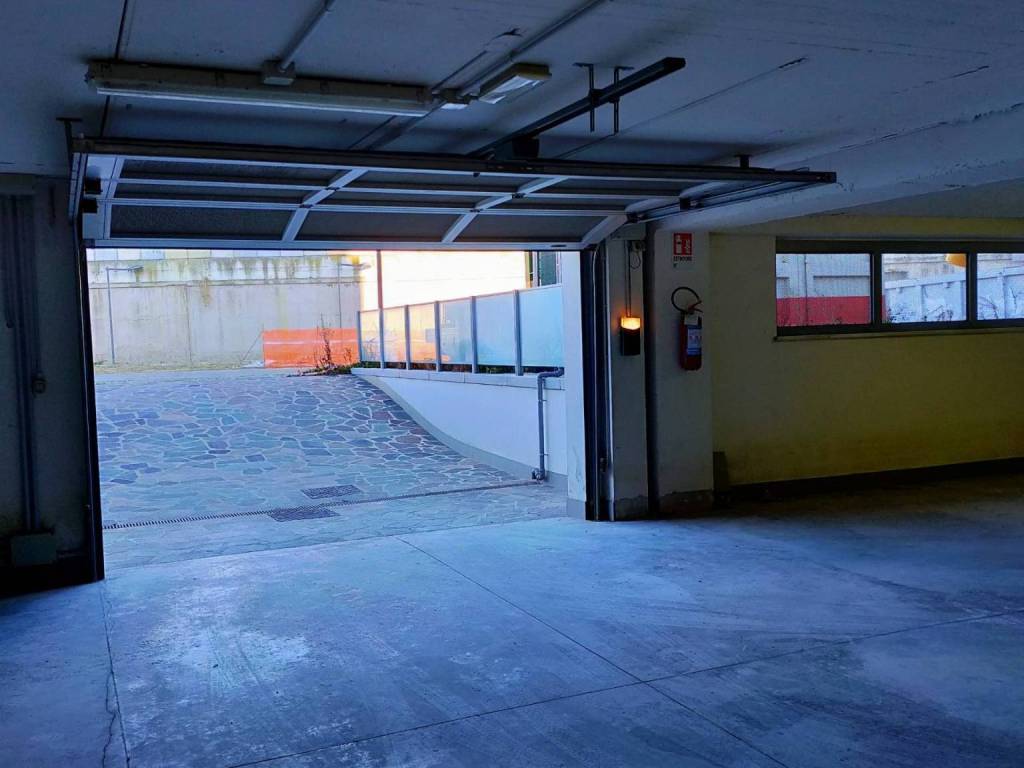Box / garage a Montesilvano in Corso Umberto I, 277 - Foto 3