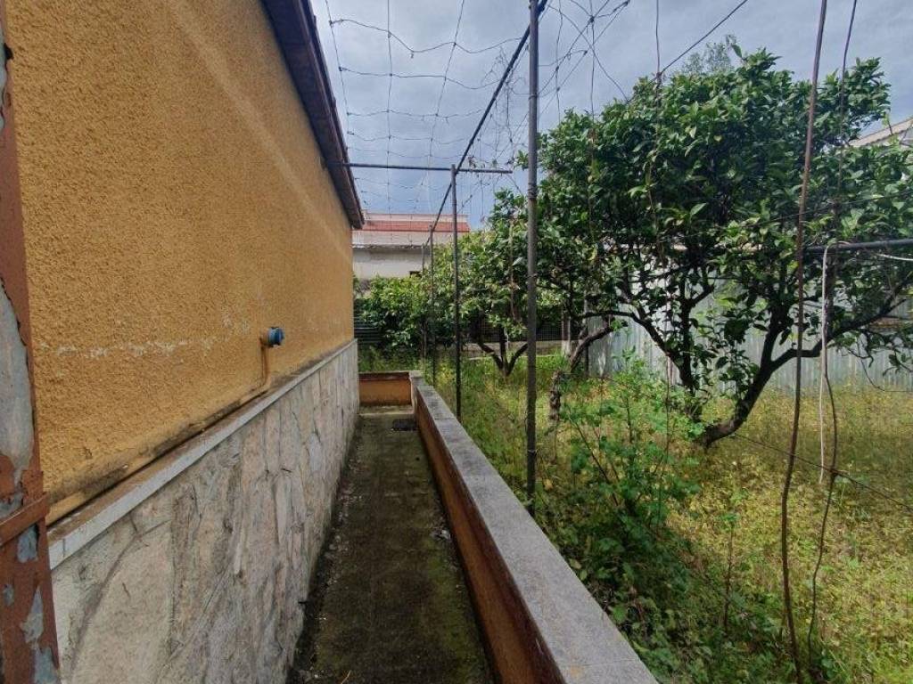 Villa a Statte in Via M. Falgheri, 21 - Foto 4