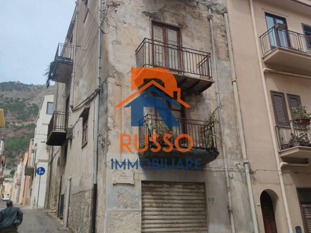 Casa indipendente a Castellammare del golfo in Via Roma, 117 - Foto 3