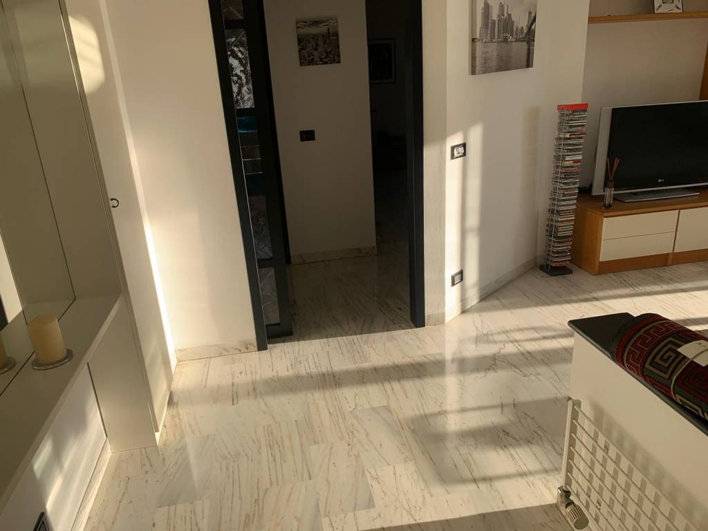 Appartamento a Savona in Via Angelo Visca - Foto 3