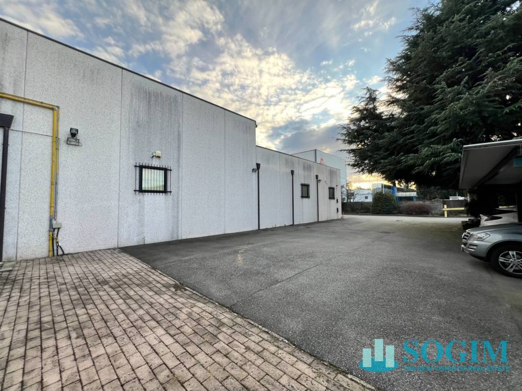 Immobile a Marnate in via alcide de gasperi, 893 - Foto 2