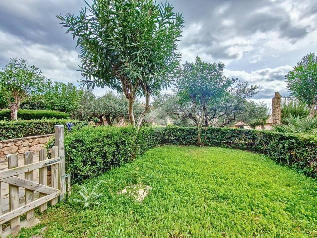 Appartamento a Loiri porto san paolo in Via del corallo - Foto 4