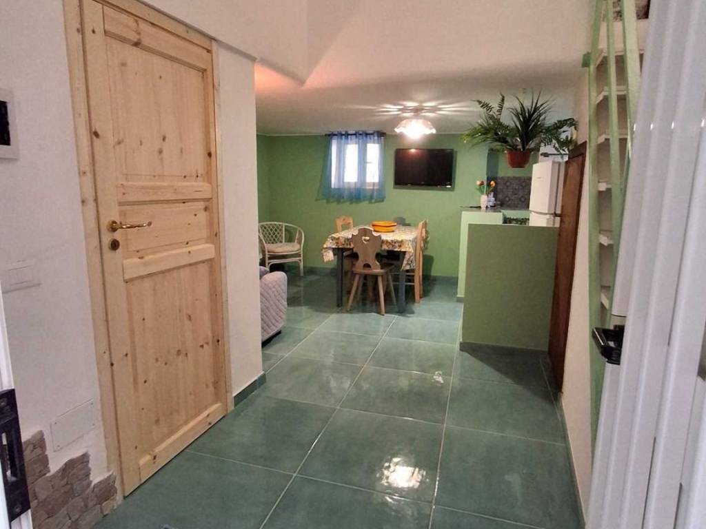 Appartamento a Gaeta in Via dell' Indipendenza Vico 6 - Foto 3