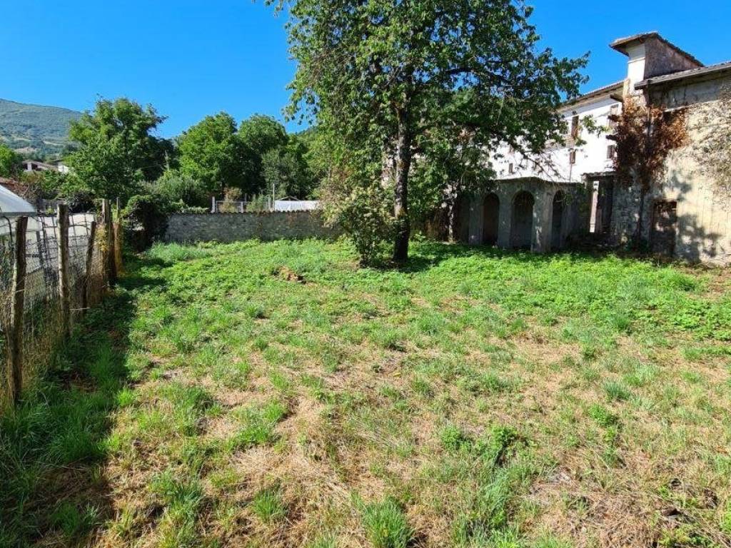 Terreno a Borbona in Via San Giuseppe - Foto 2