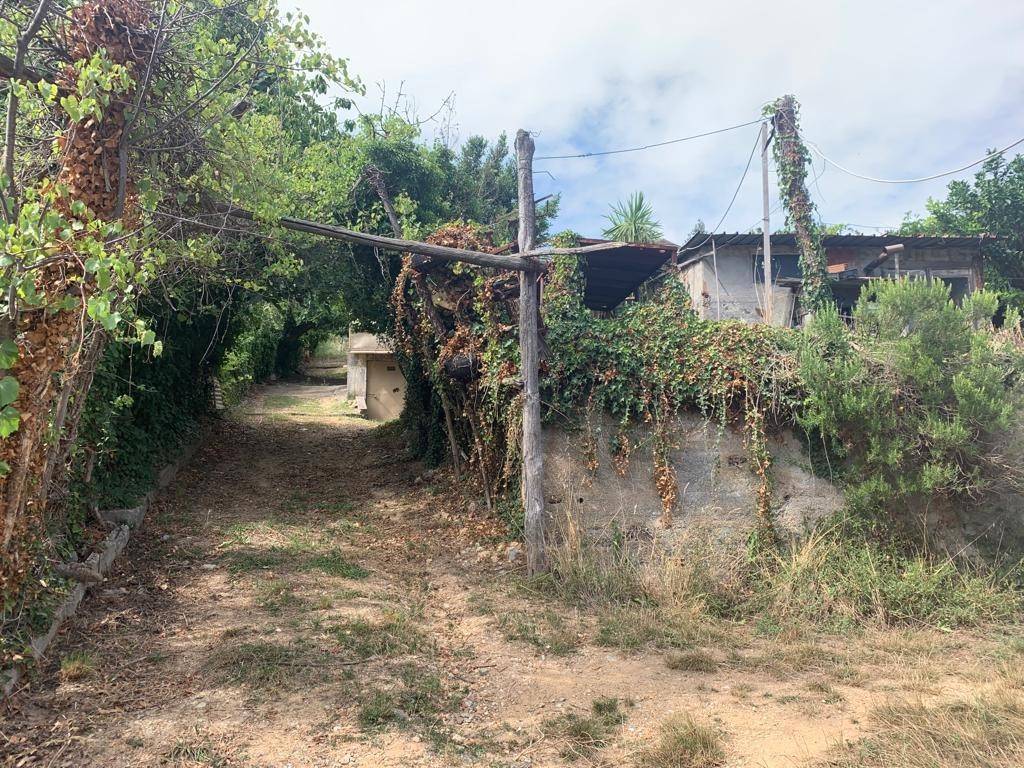 Terreno a Vado ligure in Via Nino Bixio - Foto 2