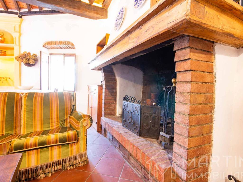 Appartamento a Montieri in Piazza Generale Armando Diaz - Foto 4