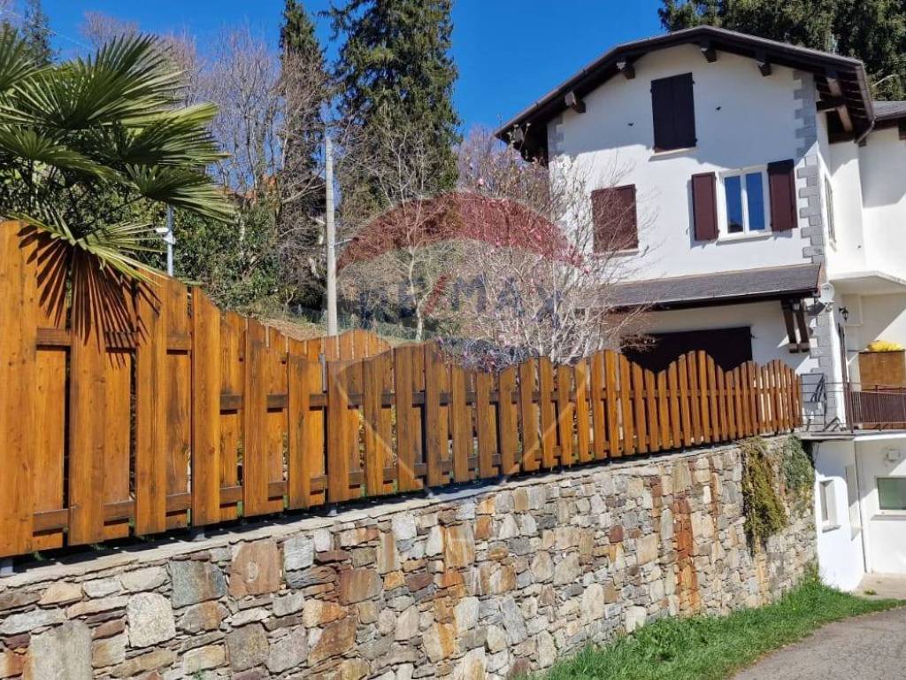 Villa a Gignese in Viale Mottino, 24 - Foto 5