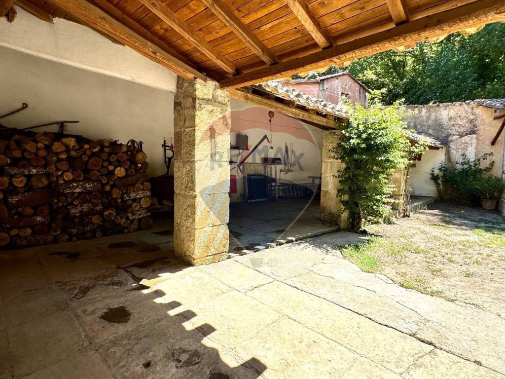 Casa indipendente a Laconi in Via Sebastiano Satta, 5 - Foto 3