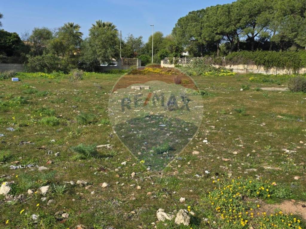 Terreno a Quartu sant'elena in Via Del Trifoglio, 21 - Foto 2