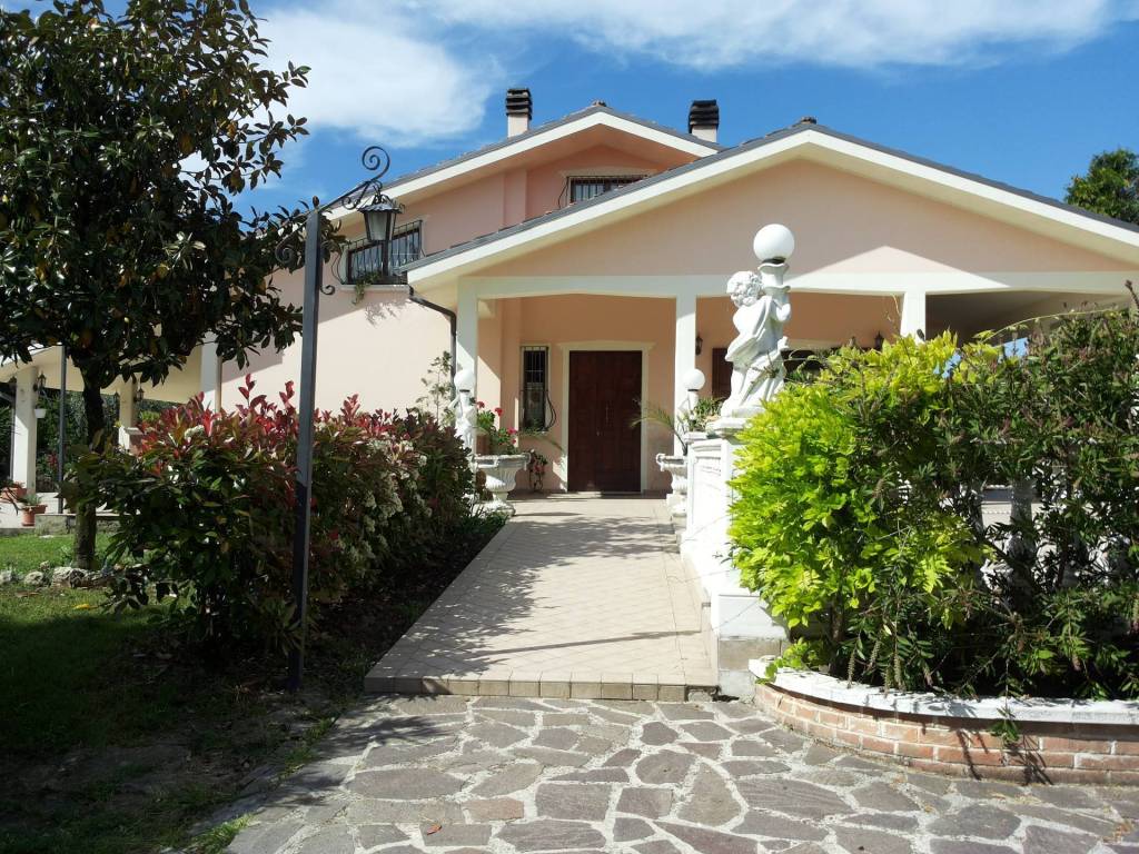 Villa a Fano in Carrara - Foto 2