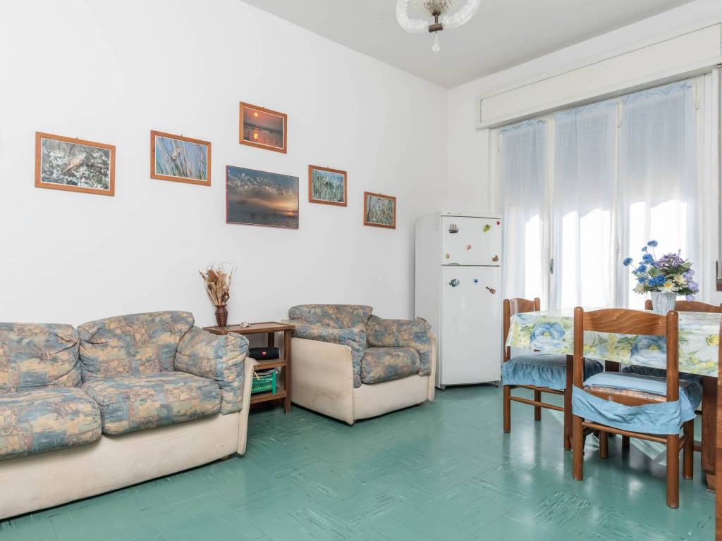 Appartamento a Cervia in Viale Titano, 42 - Foto 2
