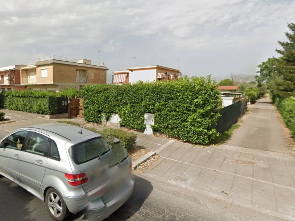 Terreno a Cisterna di latina in Via Provinciale Per Latina - Foto 2