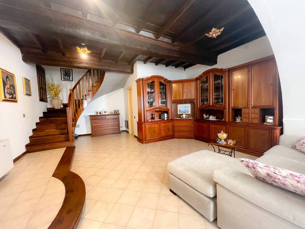 Appartamento a Acuto in Piazza Margherita, 25 - Foto 2