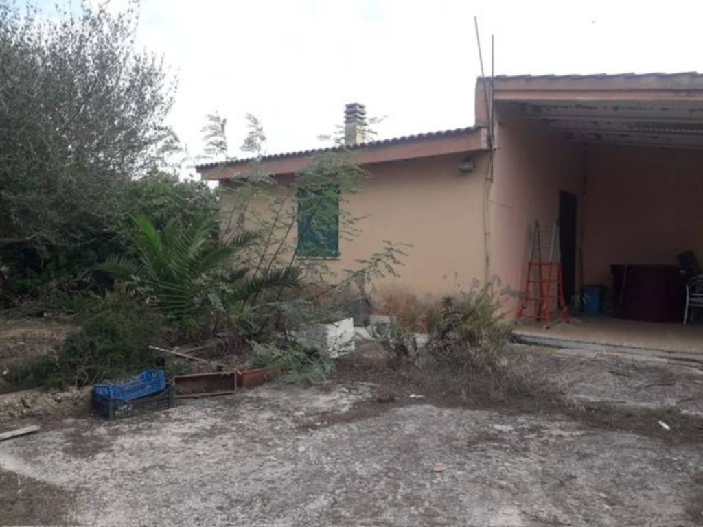 Villa a Stintino in Località Pozzo San Nicola S.N.C. - Foto 2