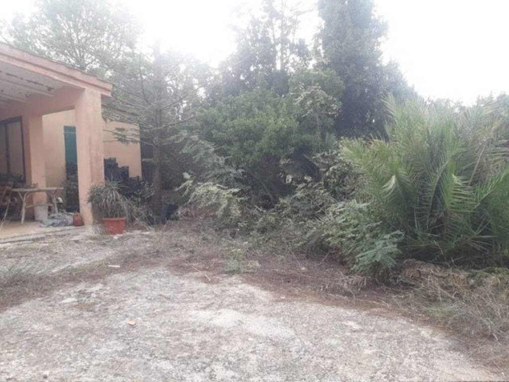 Villa a Stintino in Località Pozzo San Nicola S.N.C. - Foto 4