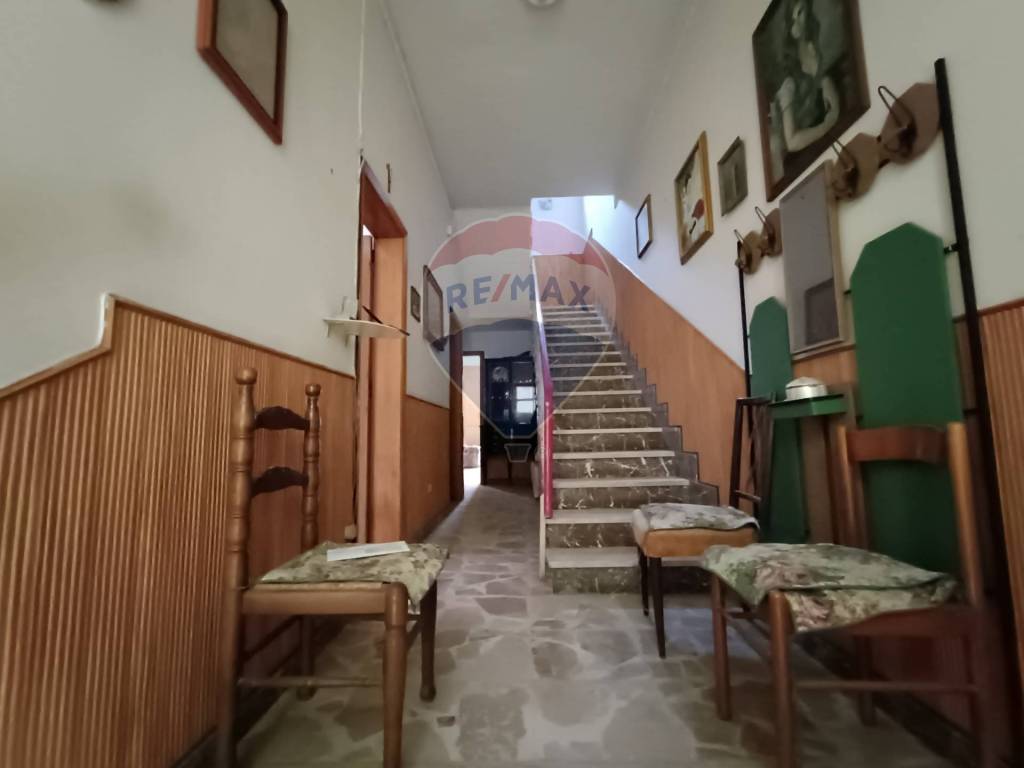 Casa indipendente a Pachino in via Ruggero Settimo, 180 - Foto 2