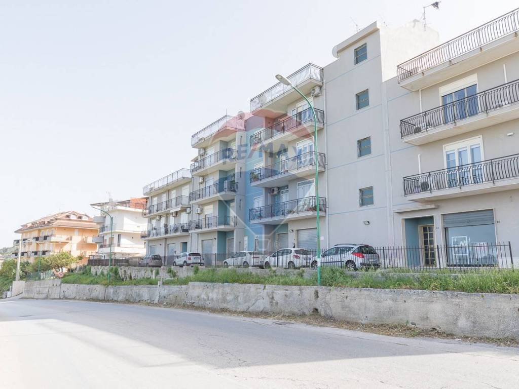 Immobile a Melilli in Via Mons. Giardina, 11 - Foto 2