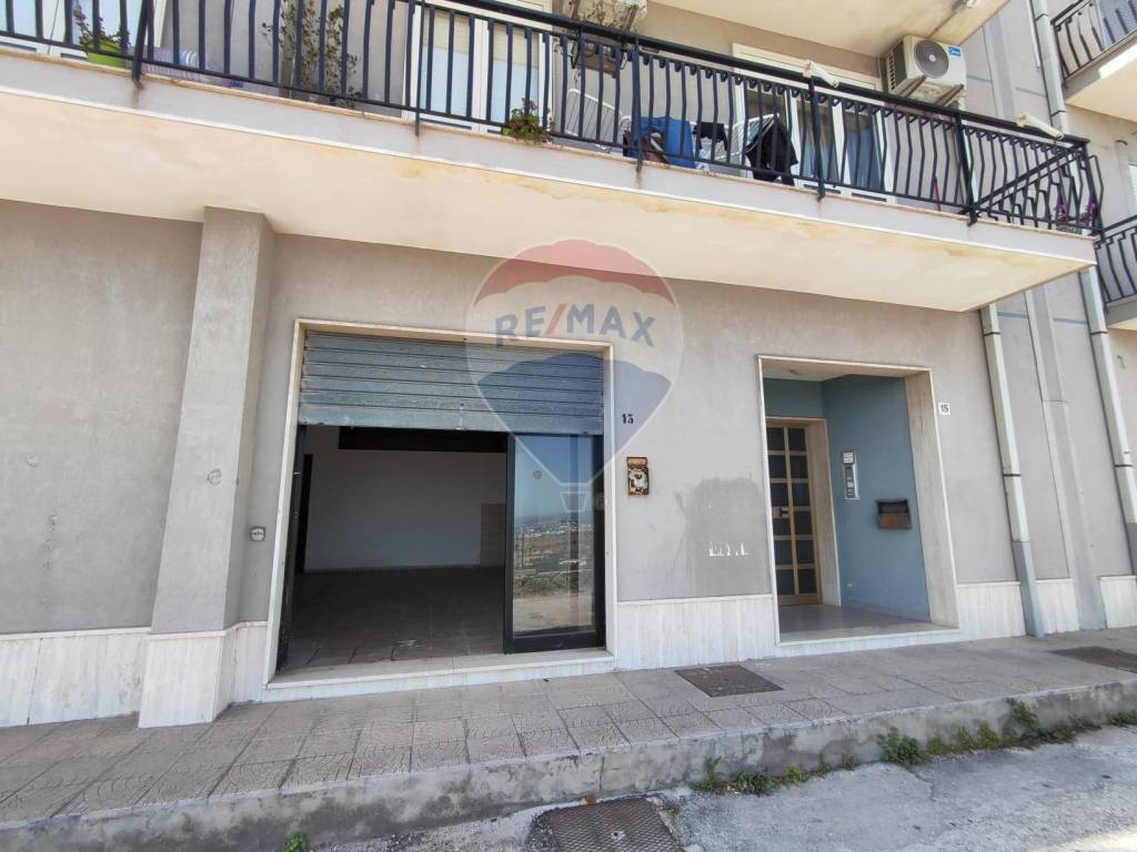 Immobile a Melilli in Via Mons. Giardina, 11 - Foto 4