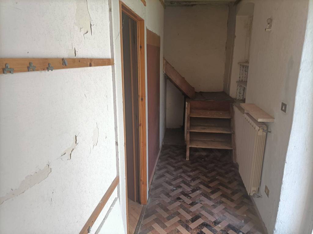Villa a Capriva del friuli in Via Pietro Zorutti, 14 - Foto 3