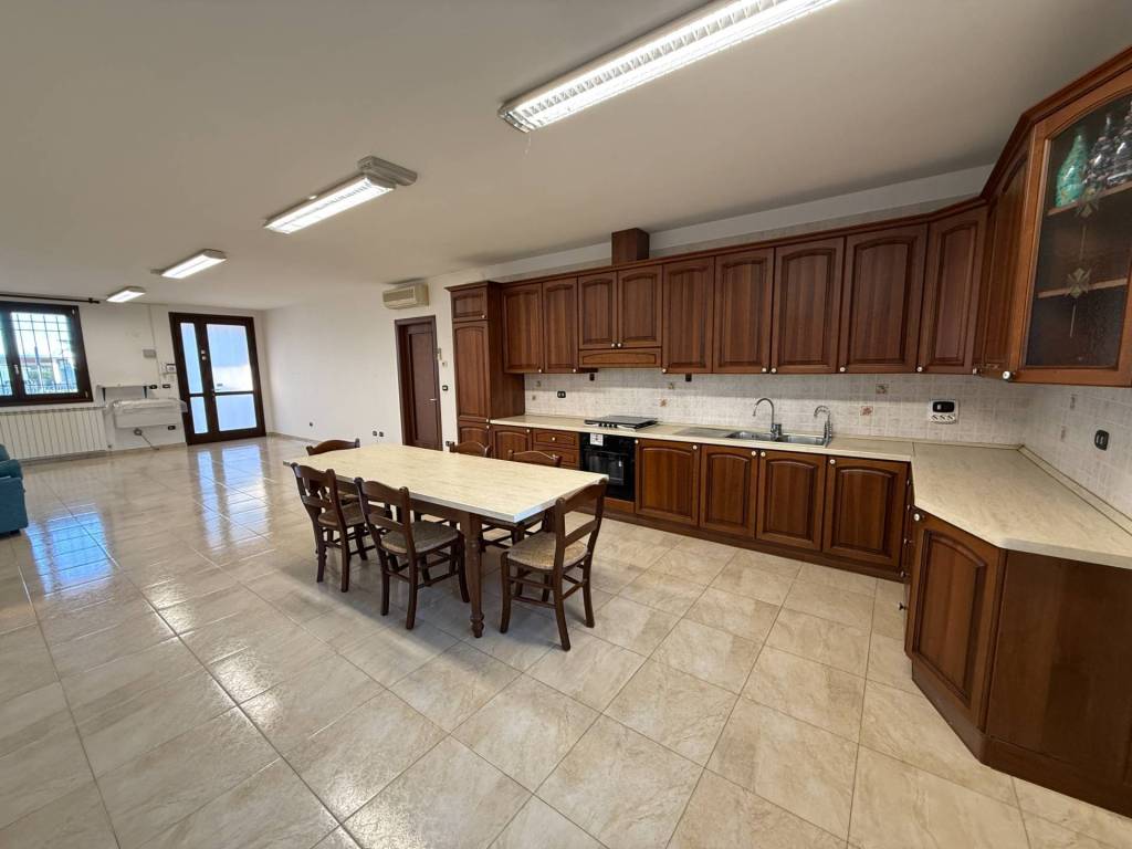 Villa a Poggio rusco - Foto 4