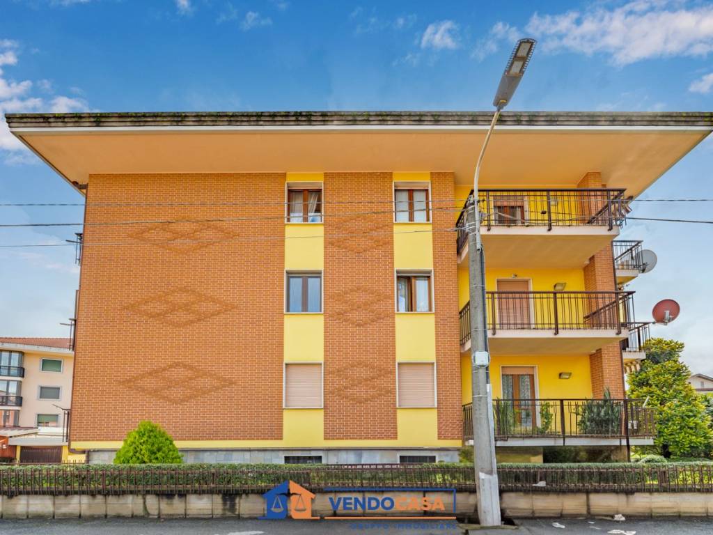 Appartamento a Centallo in Via Desiderio Bina, 13 - Foto 2