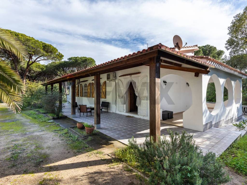 Villa a Pula in Località Cala Bernardini - Foto 2