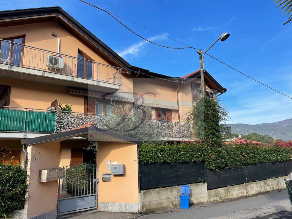 Attico / mansarda a Bisuschio - Foto 2