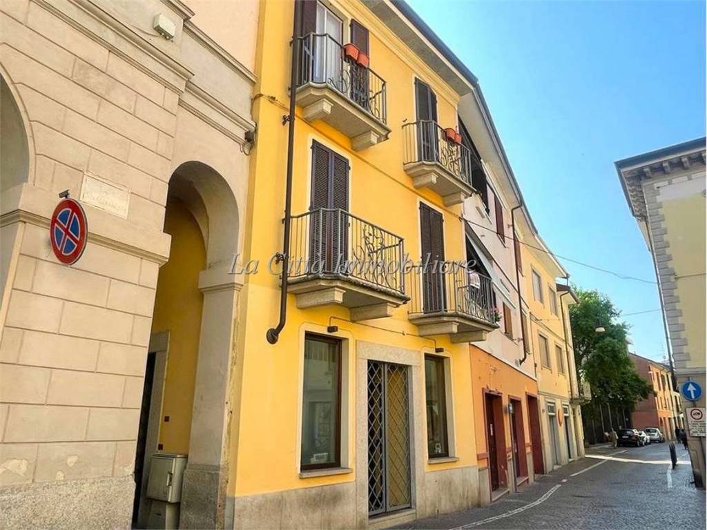 Appartamento a Galliate in Via Gramsci Antonio, 1 - Foto 3
