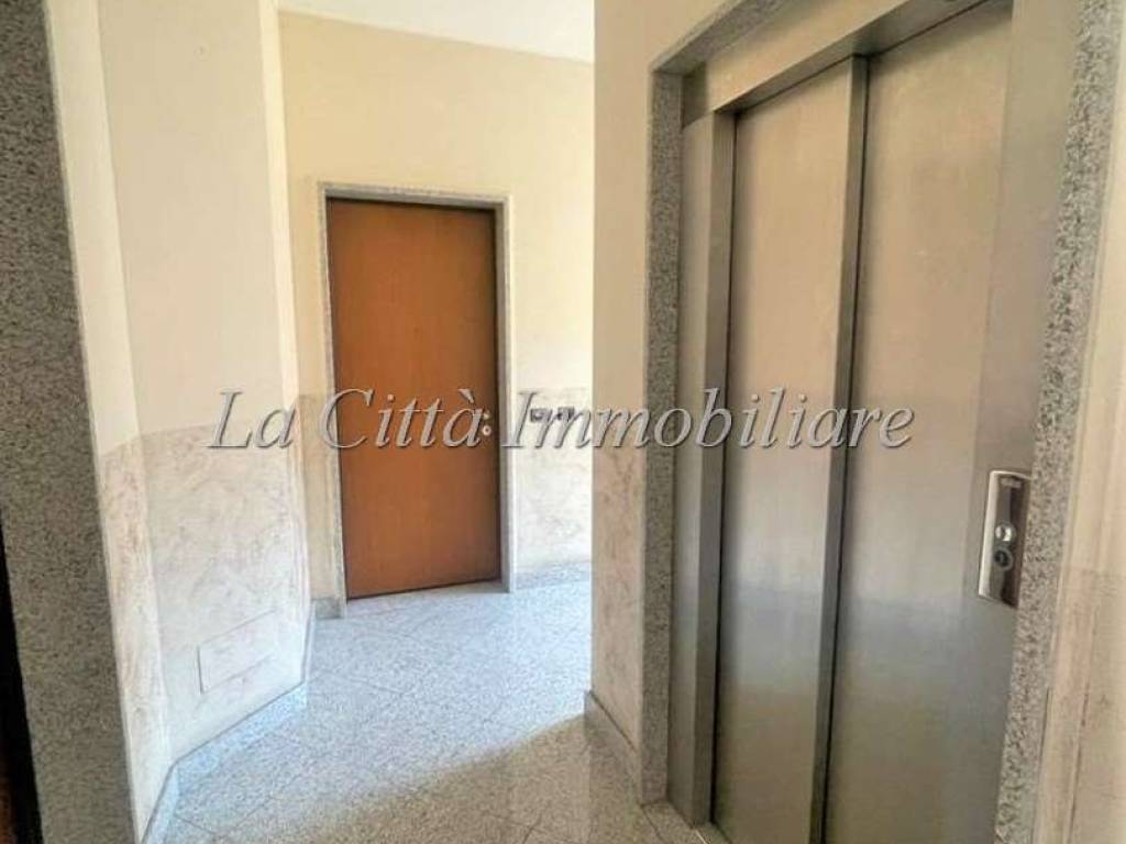 Appartamento a Galliate in Via Gramsci Antonio, 1 - Foto 5