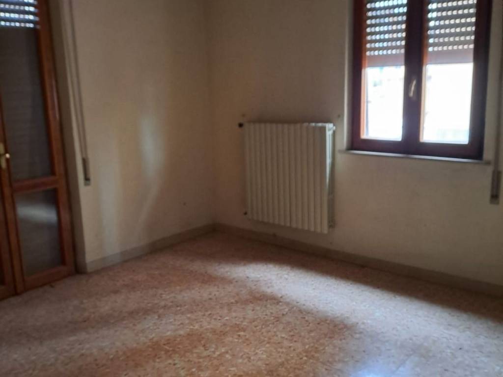 Casa indipendente a Campli in Via Mirabilii - Foto 3