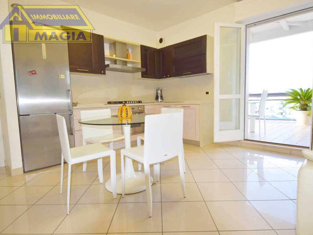 Appartamento a Grottammare in Via Carlo Alberto dalla Chiesta, 5 - Foto 5