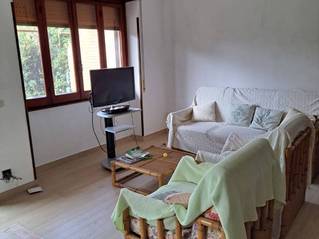 Villa a Terracina in Via Virgilio, 13 - Foto 4