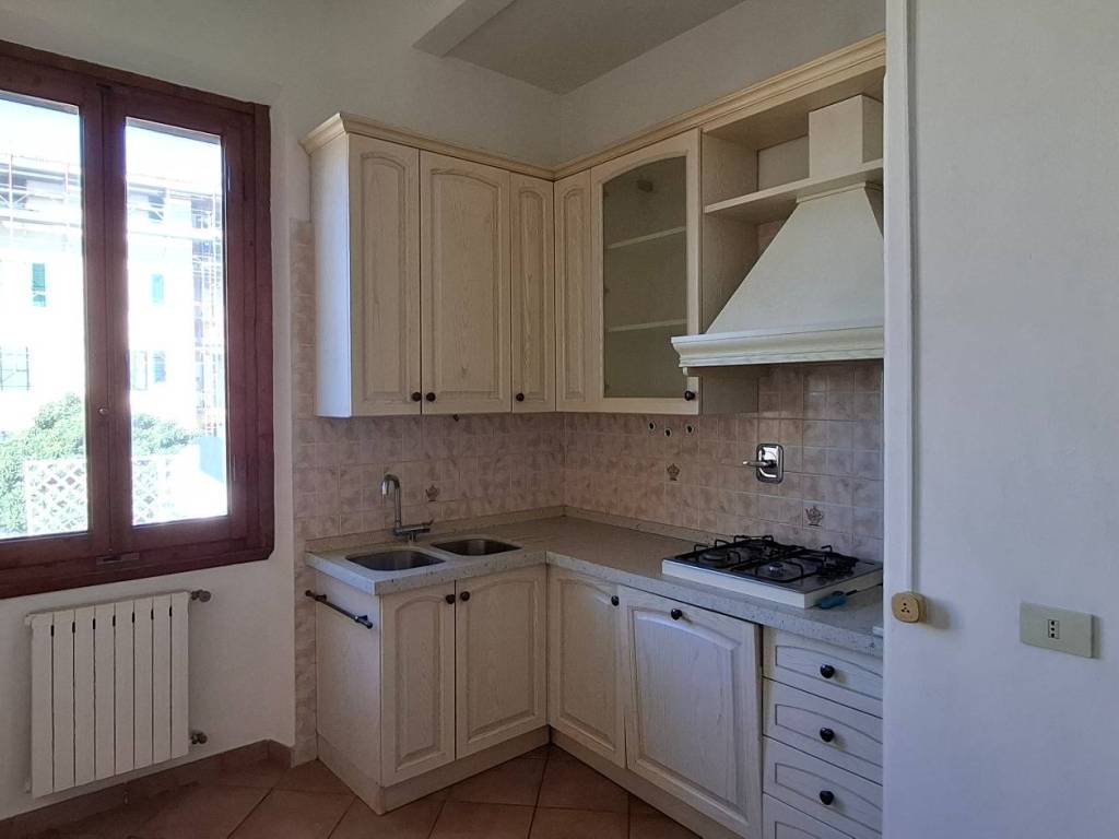 Appartamento a Prato in Via Monte Grappa - Foto 4