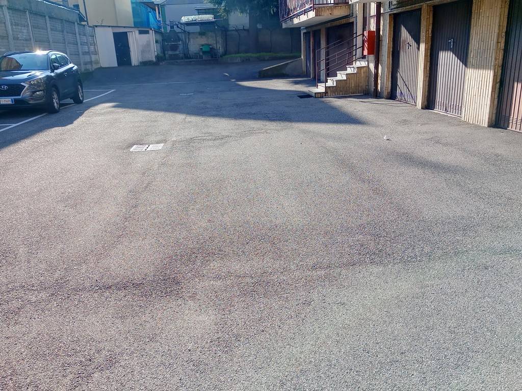 Box / garage a Limbiate in Via Risorgimento, 3 - Foto 4